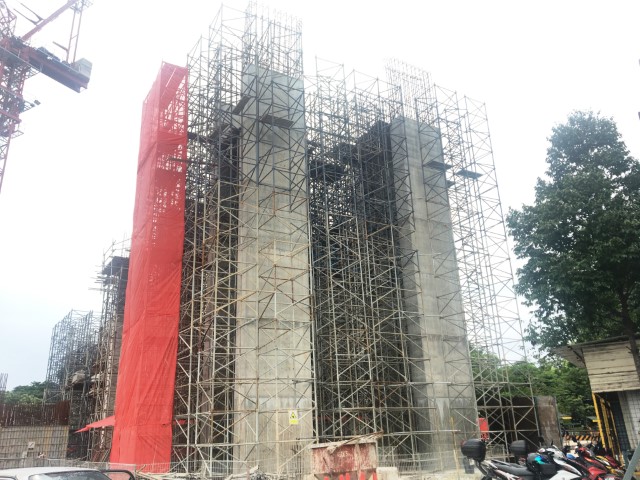 Apr 20' (View 2)